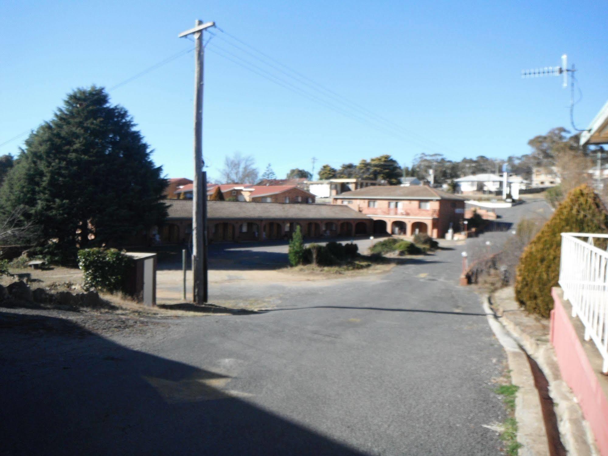 Coomacountry Club Motor Inn Exterior foto